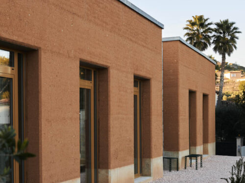 Révolutionner l’Architecture : Le retour des maisons en terre/Mudhouse ?